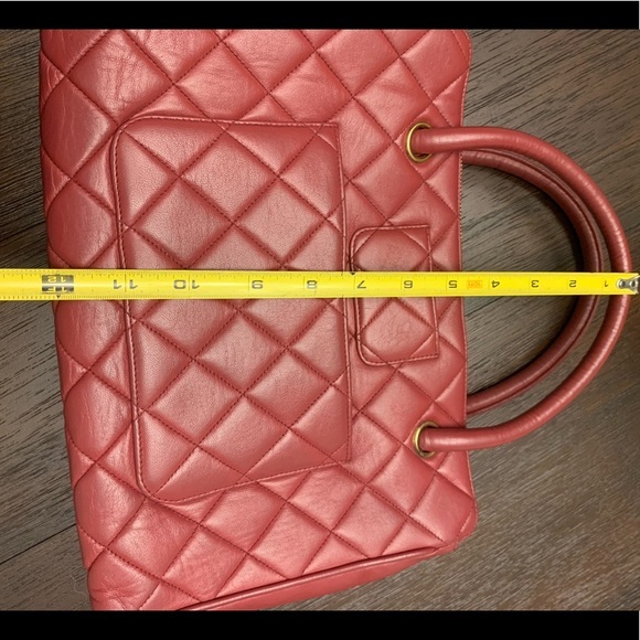 Chanel handbag - Picture 8 of 15